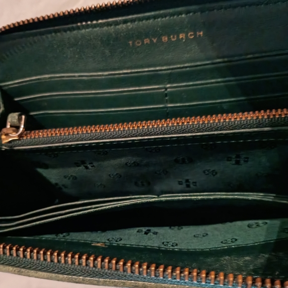 Tory Burch Green Flemming Quilted Leather Long Zip Continental Wallet - Picture 9 of 10